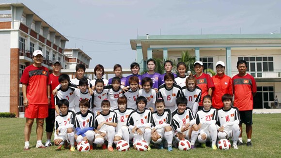 Bóng đá - Giải vô địch nữ ĐNÁ 2012: Indonesia rút lui trước giờ G