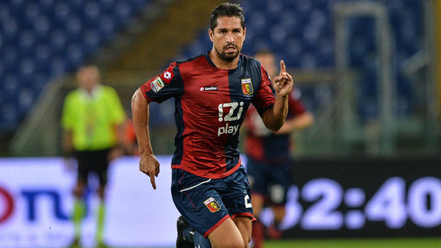 Serie A đêm thứ Bảy: Borriello ghi bàn, Genoa vượt Milan