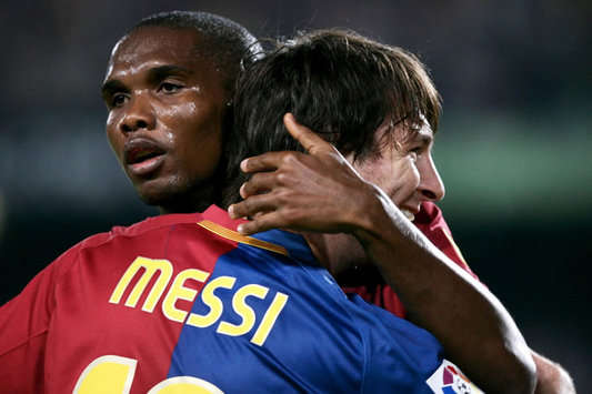 Samuel Eto'o: Messi là một vị thần