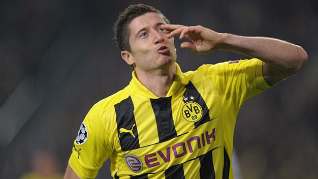 Dortmund lên kế hoạch gia hạn với Lewandowski
