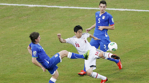 Bóng đá - Chấm điểm Italia 4-3 Nhật Bản: Hay nhất Kagawa