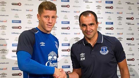 “Thần đồng nước Anh” gia hạn thêm 4 năm với Everton