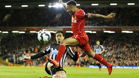 Liverpool 2-0 Newcastle: The Kop mơ về Top 4