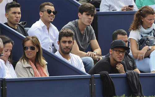 Neymar gây "náo loạn" ở giải tennis Barcelona Open - 3