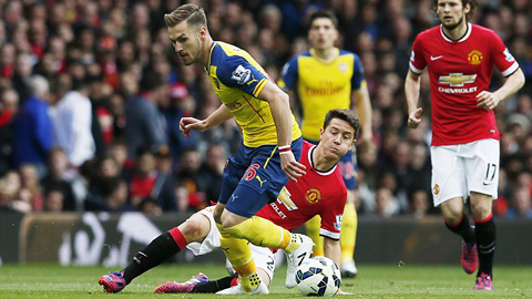 Chấm điểm M.U 1-1 Arsenal: Young gọi, Ramsey trả lời