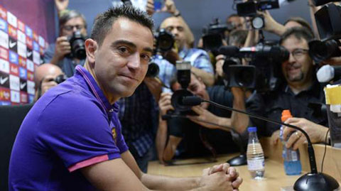 Xavi chia tay Barca, kí hợp đồng 2 năm với Al Sadd