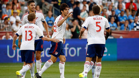 Kaka và David Villa tỏa sáng, MLS All Stars hạ gục Tottenham