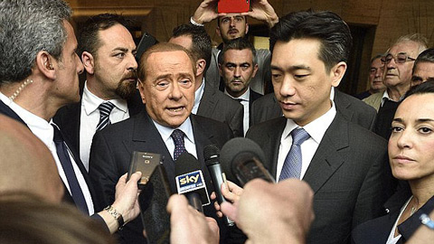 Berlusconi bán gần nửa quyền sở hữu Milan cho doanh nhân Thái