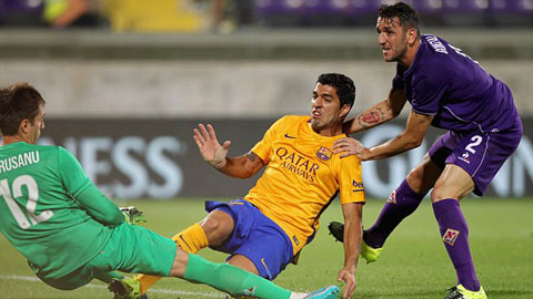 Vấp ngã trước Fiorentina, Barca nhận thất bại thứ 3 liên tiếp