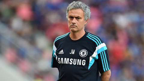 Bóng đá - Mourinho thừa nhận Chelsea gặp nguy vì không chịu chuyển nhượng