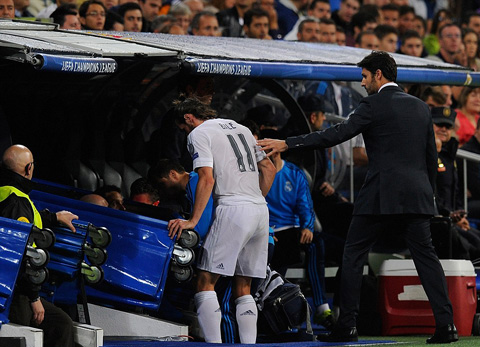 Bale bất ngờ dính chấn thương