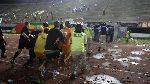CĐV Senegal tấn công Drogba và một số cầu thủ đang chơi bóng tại giải Ngoại Hạng Anh