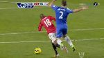 Tình huống nhận thẻ đỏ của Ivanovic khiến Chelsea không duy trì được thế trận trước MU